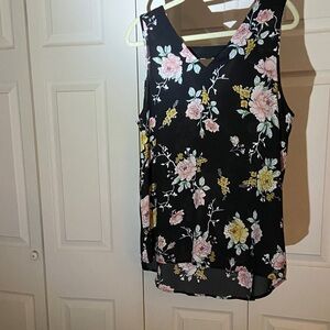 AMaurice brand hi-lo top, size L.